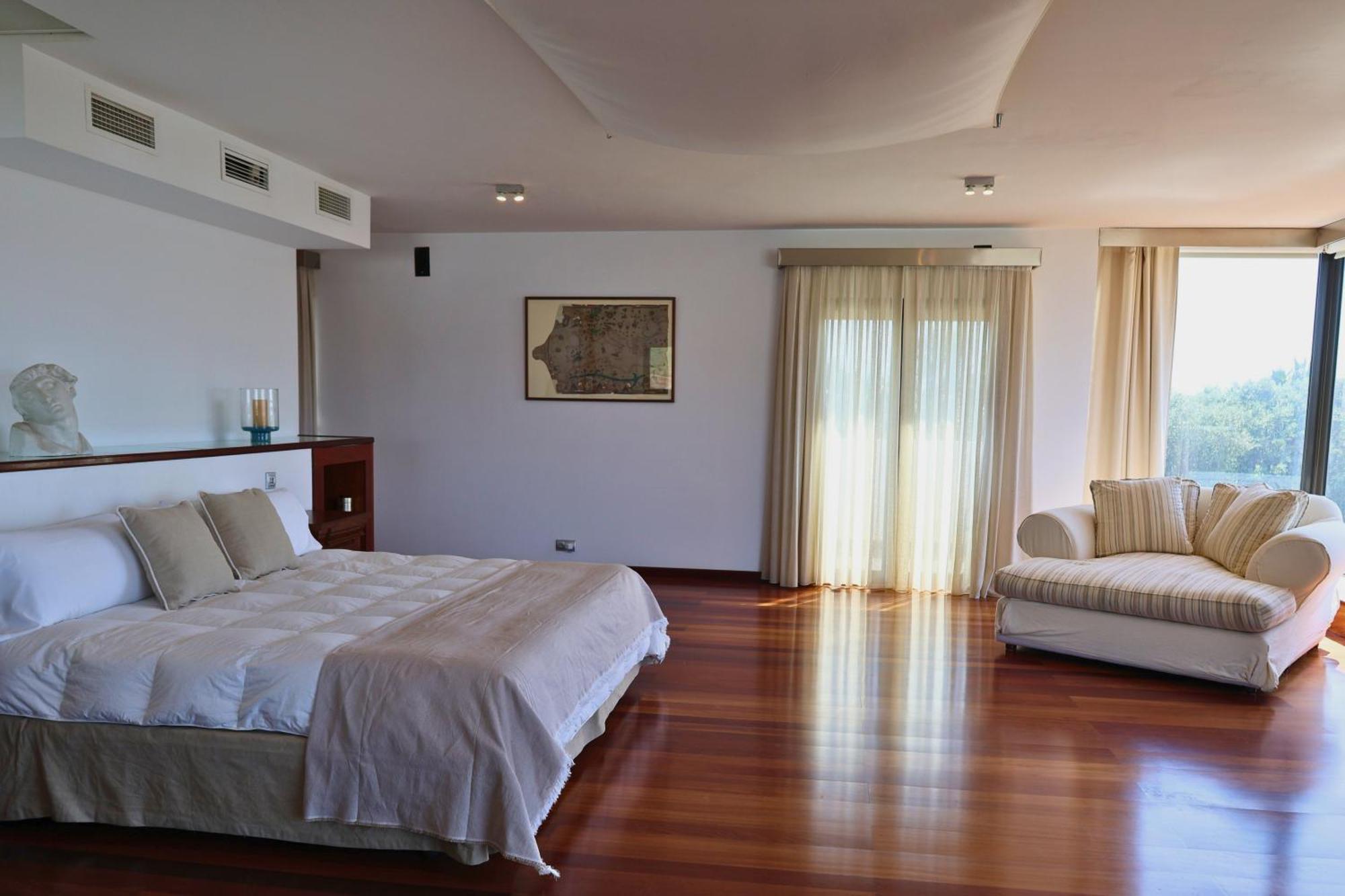 Cortijo Media Legua 5*